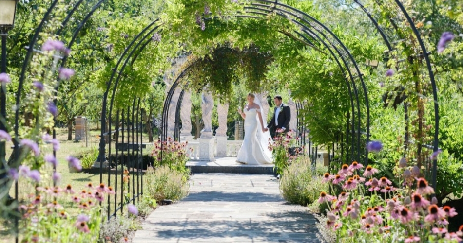 Image 1: Berwick Lodge