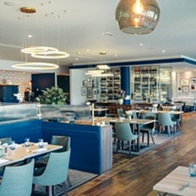 Image 2: De Vere Cotswold Water Park