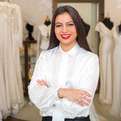 BRIDAL DESIGNER SANYUKTA SHRESTHA IS HONOURED WITH AWARD