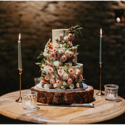 Local supplier spotlight: Anna Baker Cakes